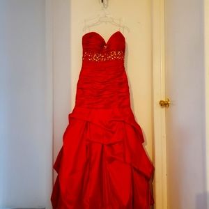 Strapless red dress